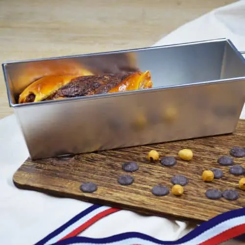 moule à cake en fer blanc 26cm equilibre